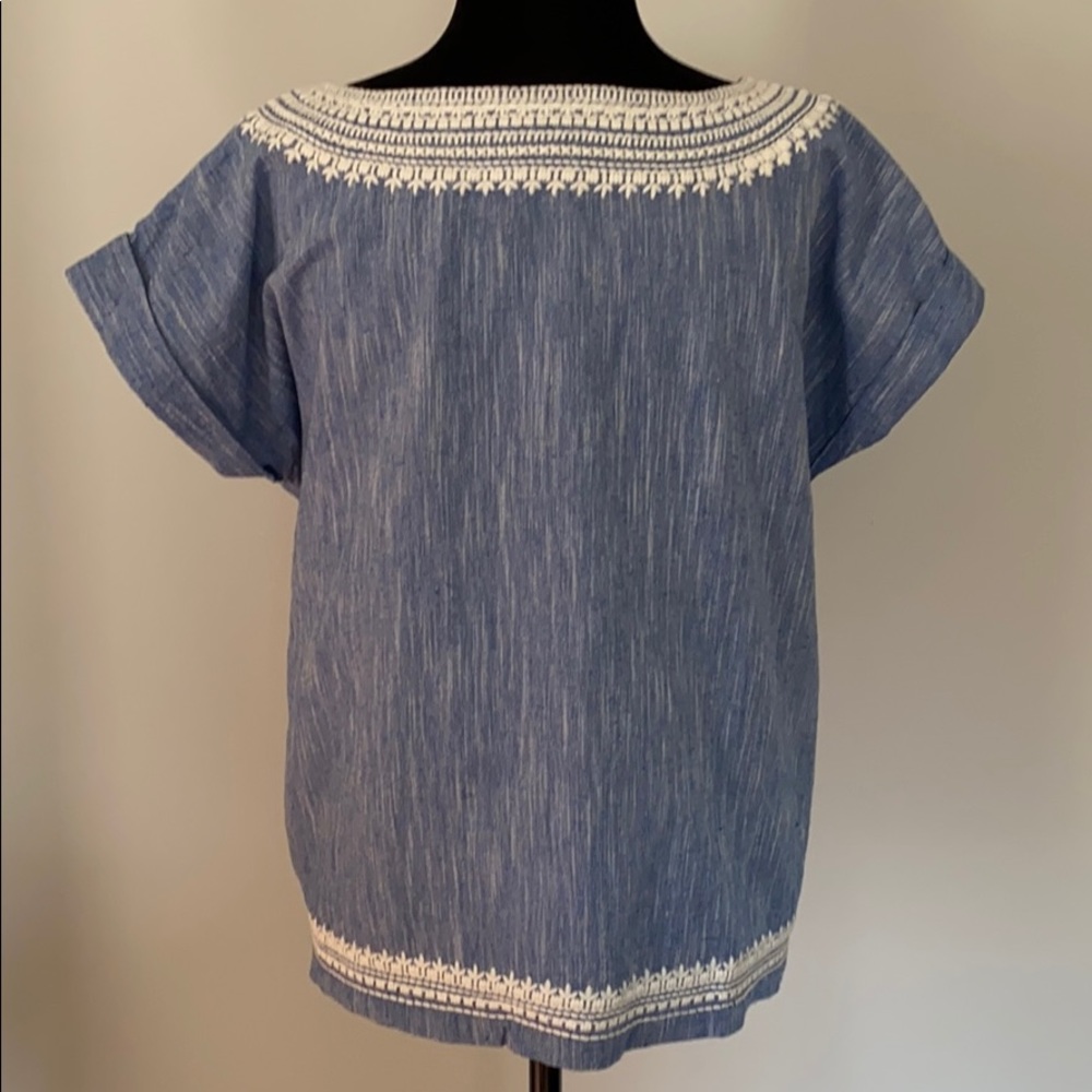 Embroidered Roller Rabbit Top - Picture 3 of 4